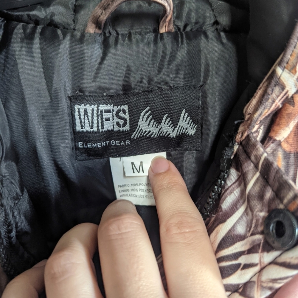 Camouflage Hooded Jacket - Picture 2 of 8